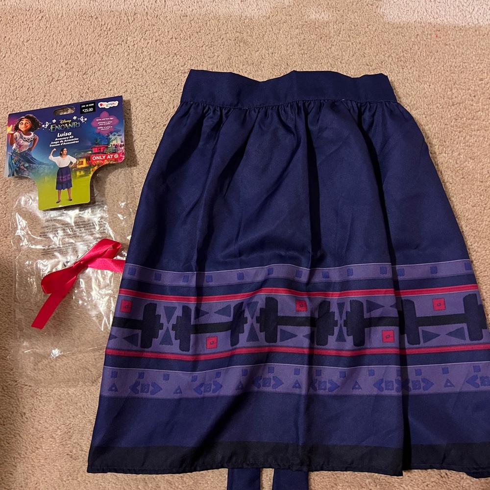 Disney Encanto Luisa Costume Accessory Kit (Adult)